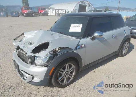 2013 Mini Hardtop Cooper S из США, поврежденный, VIN WMWSV3C59DT390245